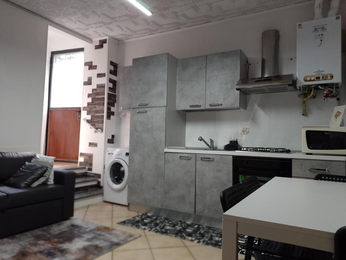 Stella Apartment Оменя Екстериор снимка